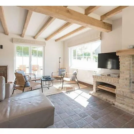 In With Swimming Pool דה פאן